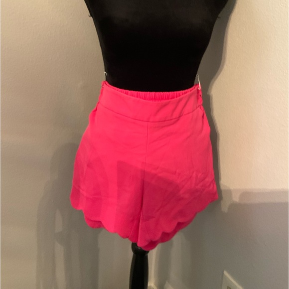 Xtra small pink New York and Co. shorts - Picture 4 of 4